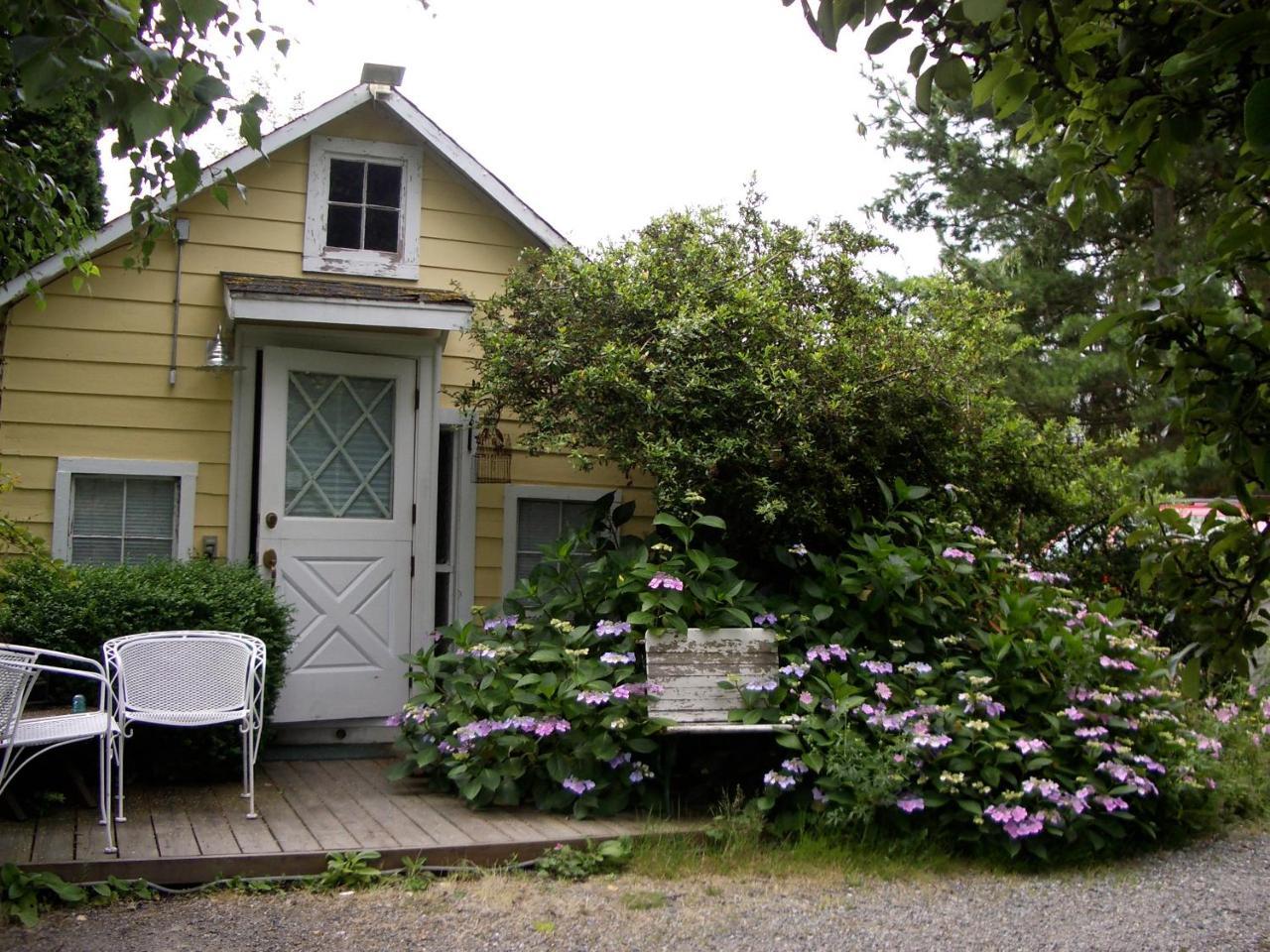 Country Cottage Of Langley Exterior photo